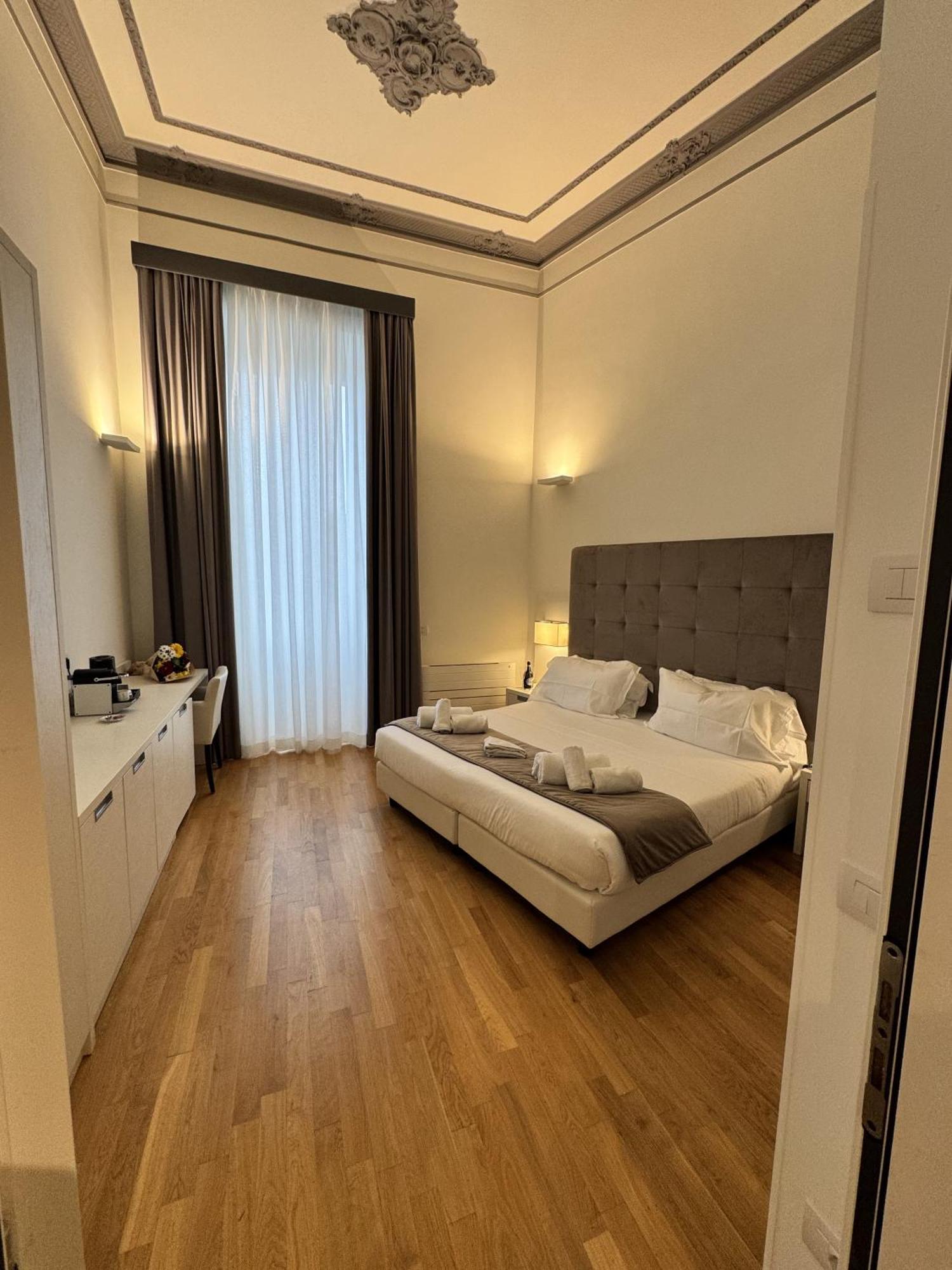 History Suite Essence Roma Exterior foto